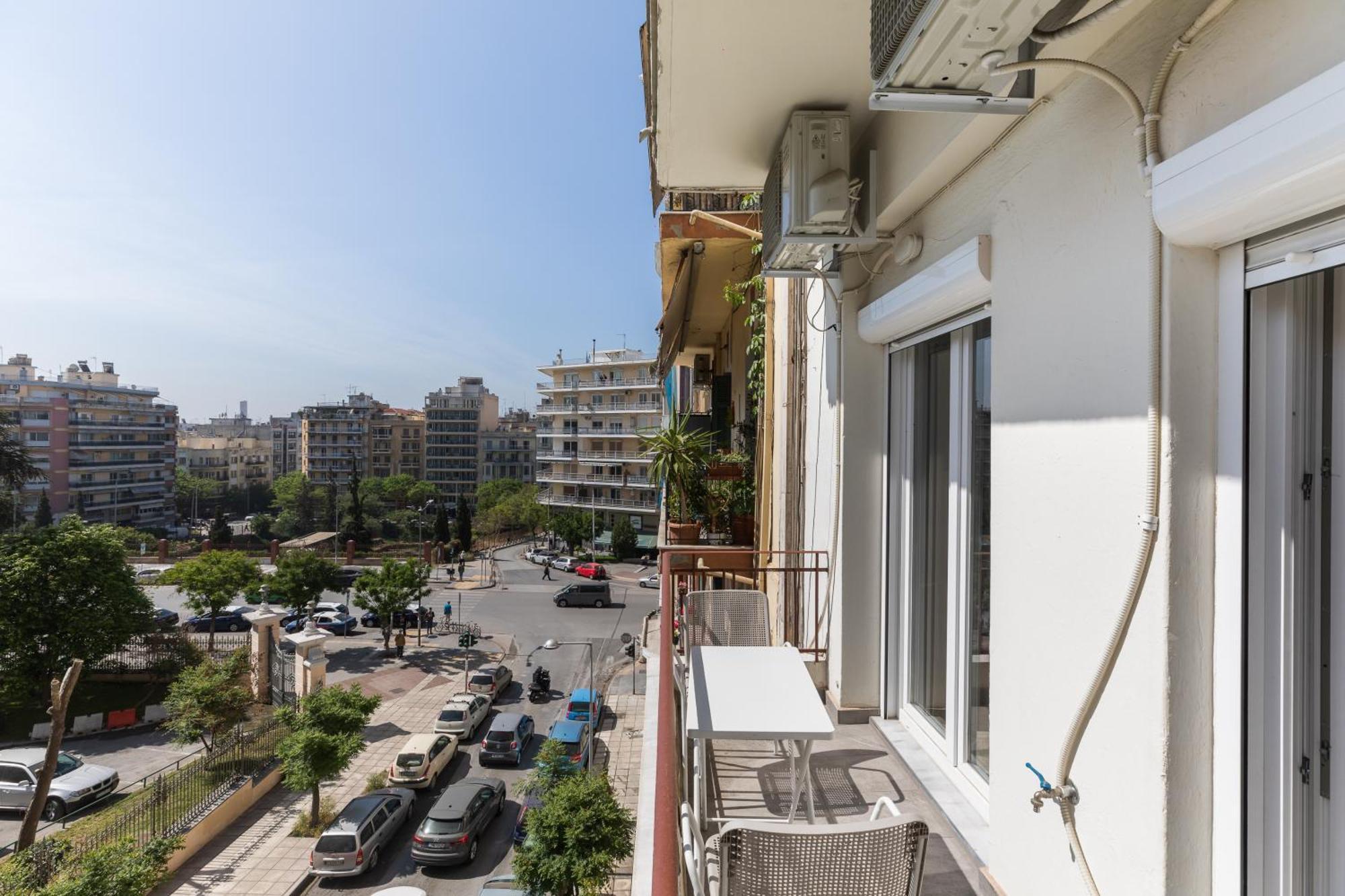 Liberty Apt By Halu! Apartments Thessaloníki Ngoại thất bức ảnh